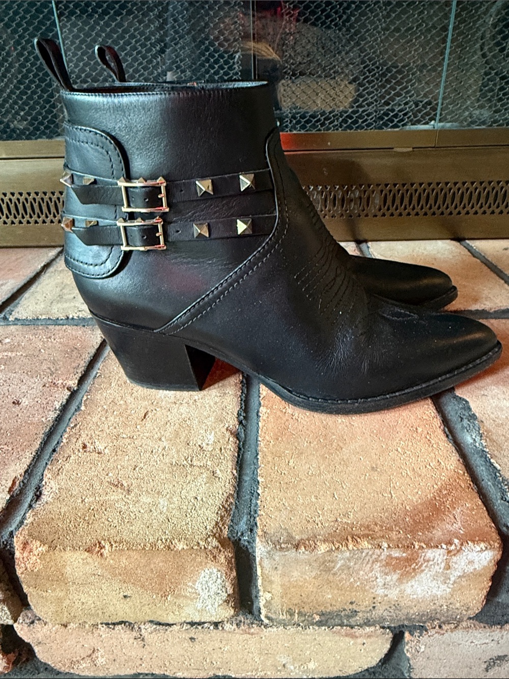 Valentino Rock Stud Western Ankle Booties Size 40 - Picture 6 of 13